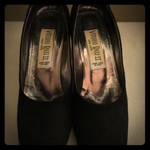 Vittorio Ricci Black suede pumps from the 80s